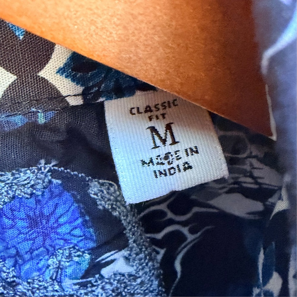 Robert Graham Shirt Mens M Blue Skull Floral Long Sleeve Gothic Party Halloween - Picture 7 of 8